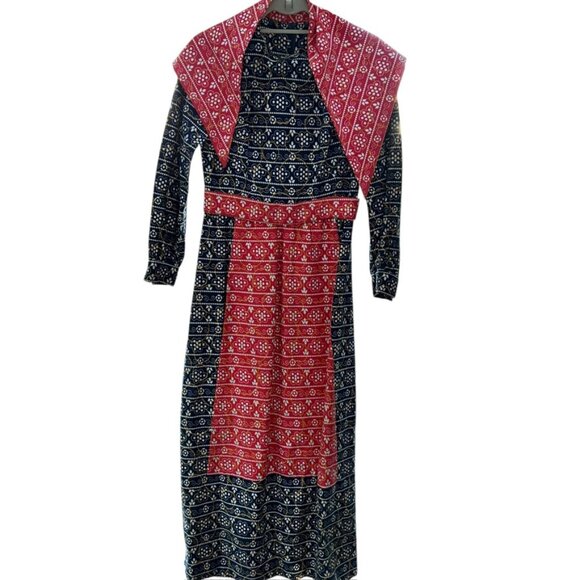 Vintage 1970s Maxi Dress blue red Handkercheif print with triangle scarf 8 - Picture 1 of 8
